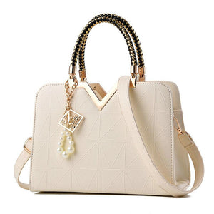 New Designer Cross Body Sequined Pearl Handbag
