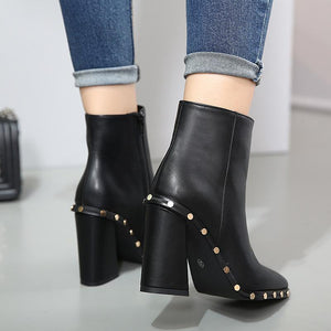 Hot Pointed Toe PU Leather Chunky Heels Ankle Boots verkadi.com