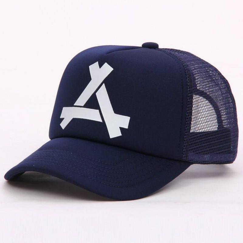 Triangle Printed Breathable Mesh Baseball Cap