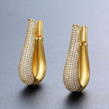 Novelty Zircon U Shaped Hoop Pierced Earrings Verkadi.com