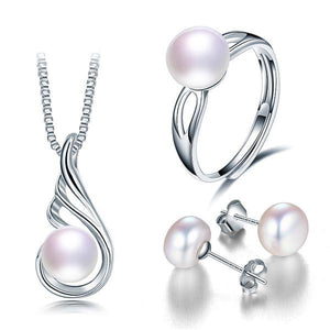 High Luster Pearl Pendant Ring Earrings Set Verkadi.com