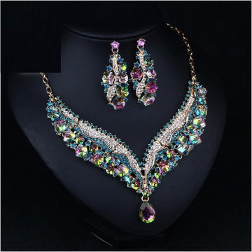 Rhinestone Discolored Cubic Crystal Jewelry Set Verkadi.com