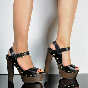 Riveted High Heels Peep Toe Ankle Strap Platform Sandals