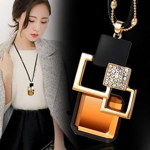 Trendy Crystal Pendant Necklace