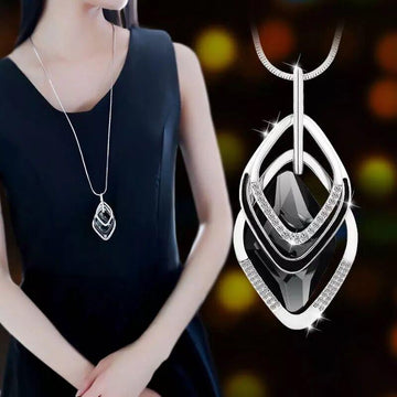 Classy Crystal Rhombus Collier Geometric Pendant Verkadi.com