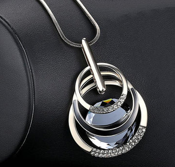 Crystal Round Collier Geometric Statement Pendant Verkadi.com