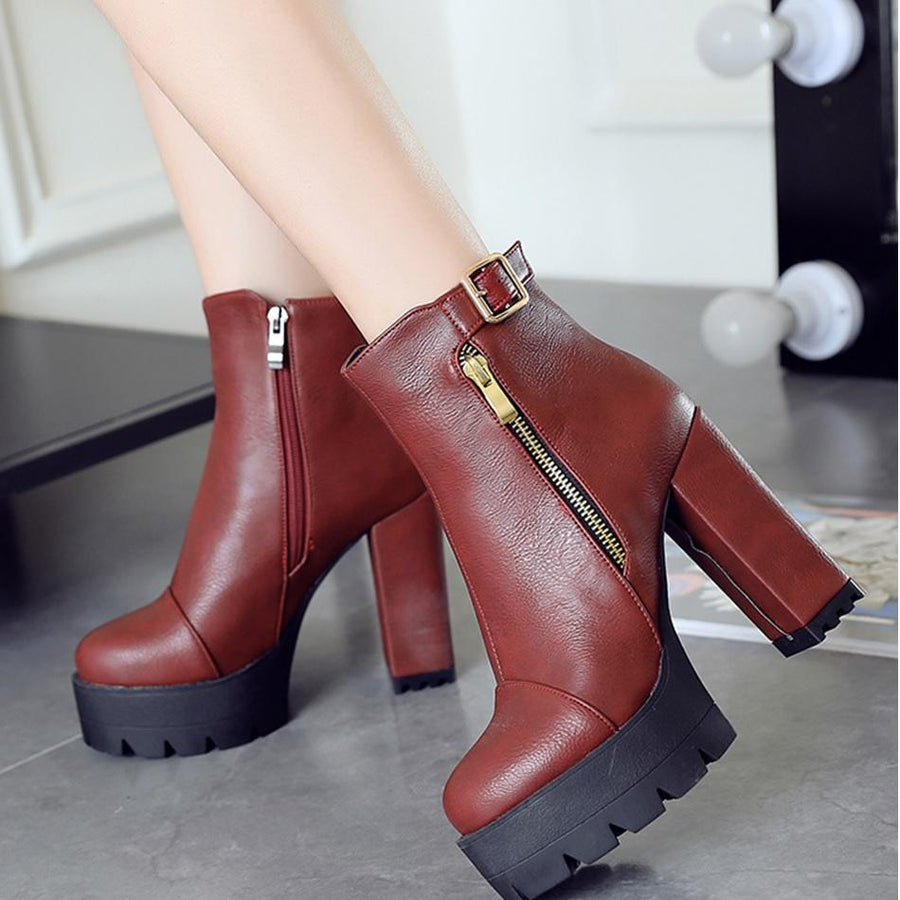 Stylish Chunky High Heels Buckle Round Toe Platform Boots Verkadi.com